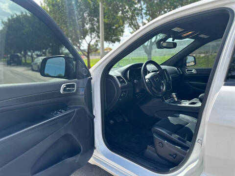 2018 Jeep Grand Cherokee Altitude