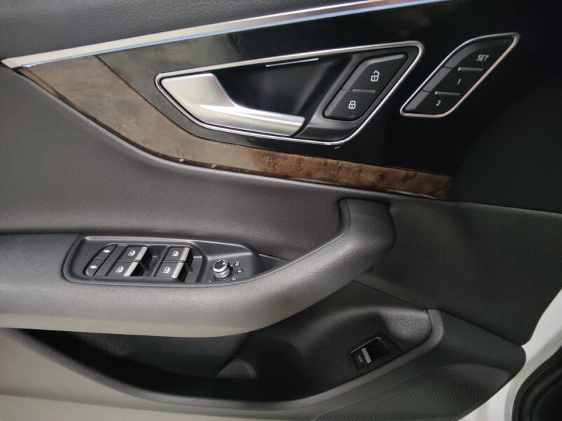 2017 Audi Q7 3.0T quattro Premium Plus