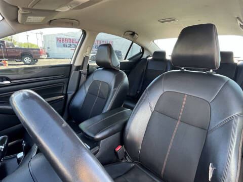 2020 Nissan Altima 2.5 SR