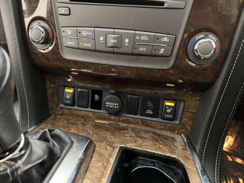 2017 Infiniti QX80