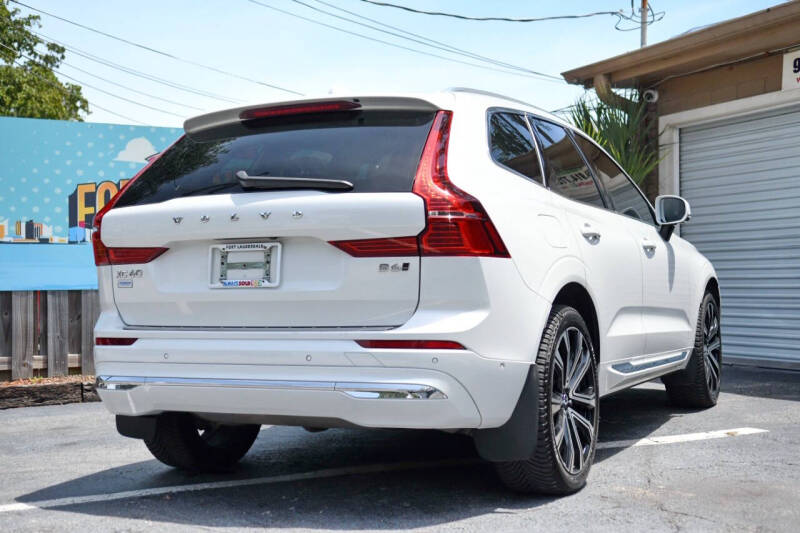2023 Volvo XC60 B6 Ultimate Bright Theme