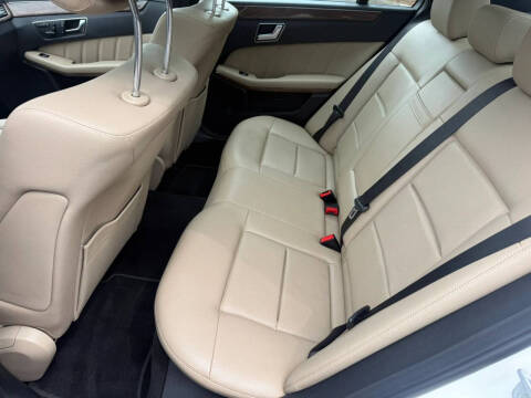 2012 Mercedes-Benz E-Class