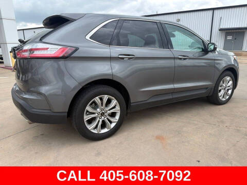 2023 Ford Edge Titanium