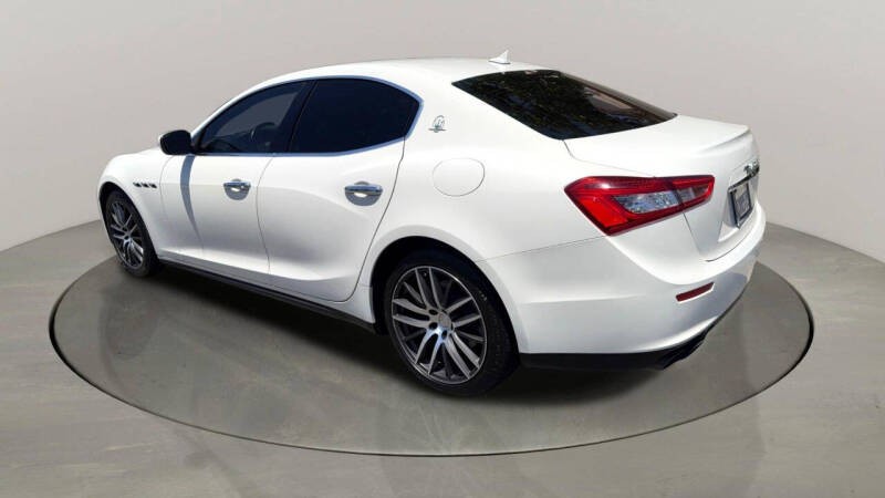 2017 Maserati Ghibli