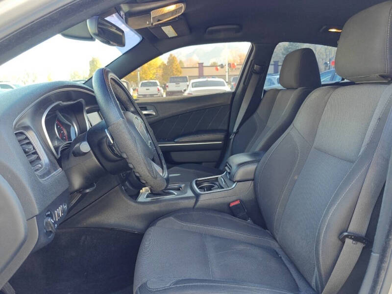 2015 Dodge Charger SXT