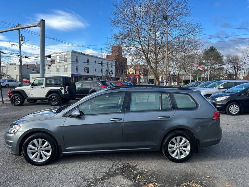 2017 Volkswagen Golf SportWagen TSI S 4Motion
