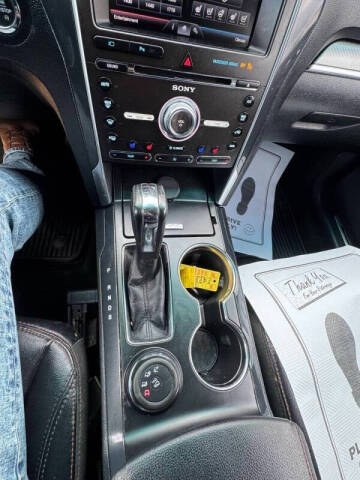 2016 Ford Explorer Sport