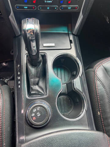 2016 Ford Explorer Sport