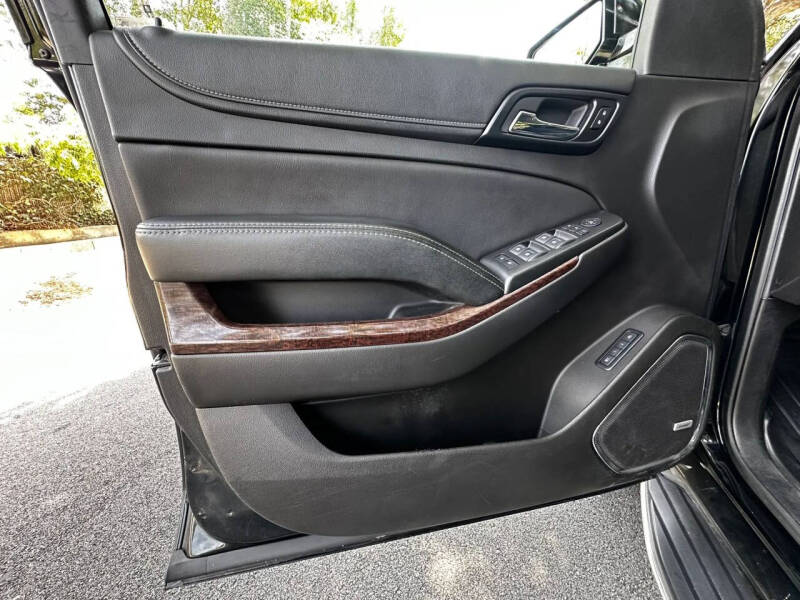 2017 GMC Yukon XL SLT