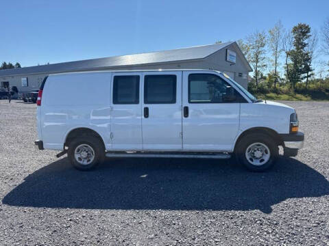 2023 Chevrolet Express 2500