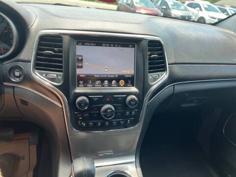 2017 Jeep Grand Cherokee Summit