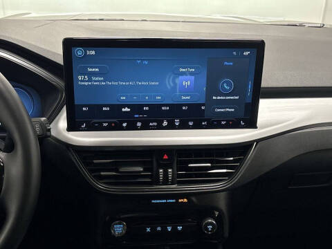 2025 Ford Escape Platinum