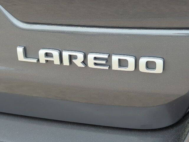 2024 Jeep Grand Cherokee Laredo