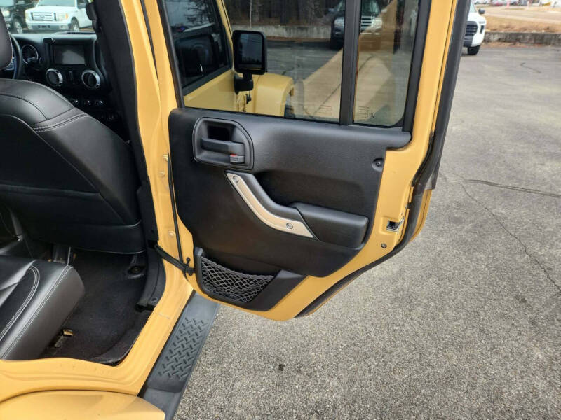 2013 Jeep Wrangler Unlimited Sahara
