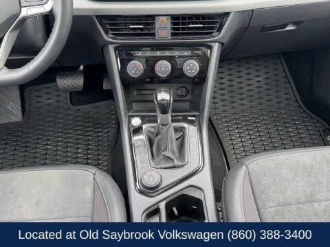 2023 Volkswagen Taos SE 4Motion