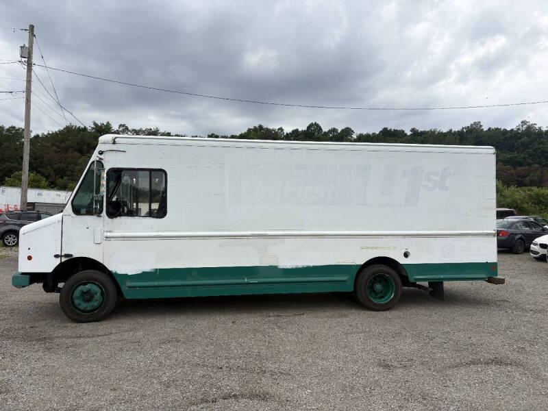2011 Workhorse W62