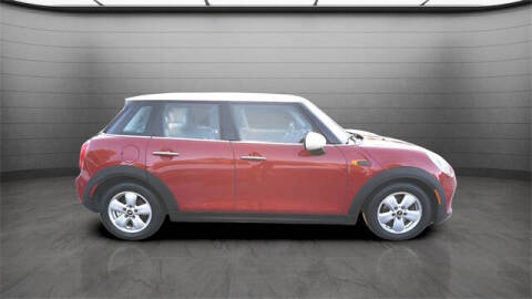 2015 MINI Hardtop 4 Door Cooper