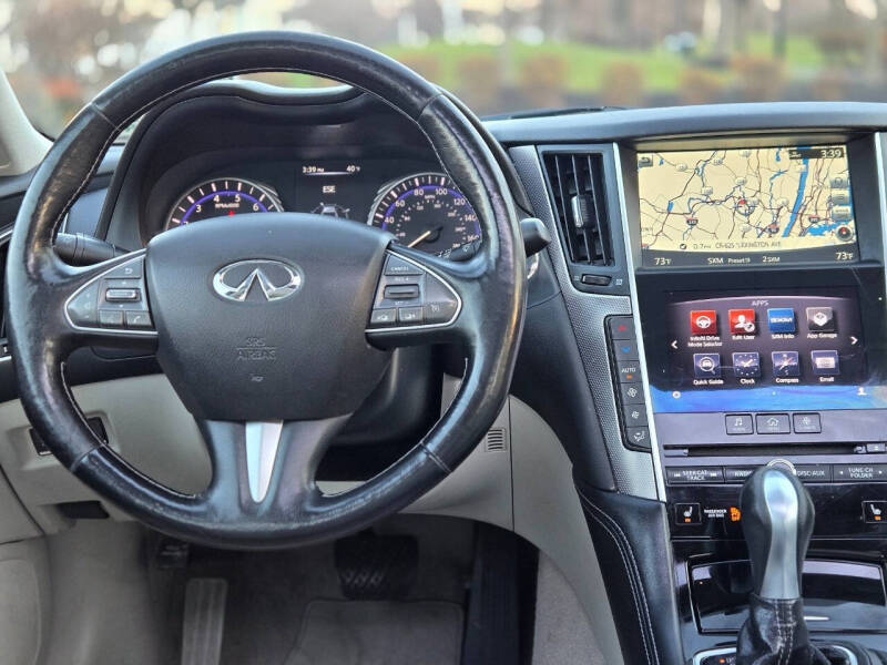 2014 Infiniti Q50 Premium