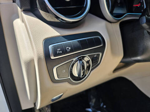 2017 Mercedes-Benz GLC GLC 300 4MATIC