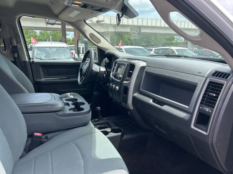 2017 RAM 2500 Tradesman