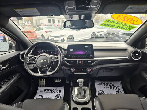 2023 Kia Forte GT-Line