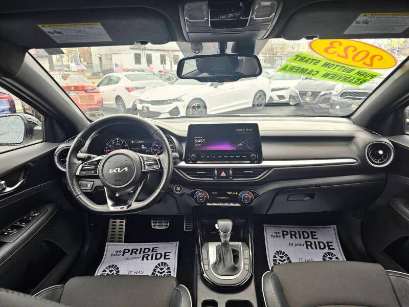 2023 Kia Forte GT-Line