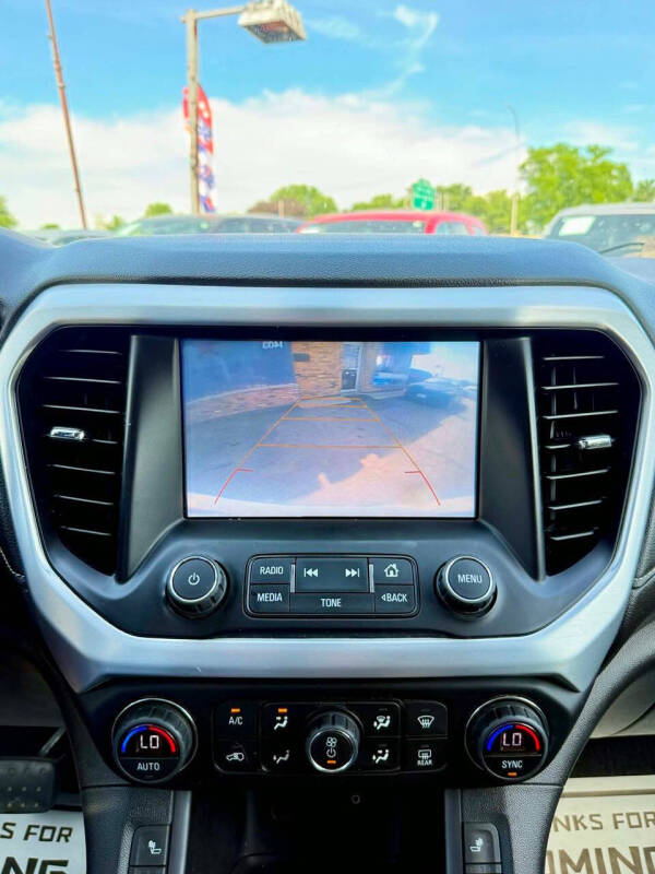 2019 GMC Acadia SLE-2