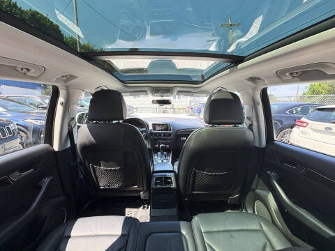 2017 Audi Q5 2.0T quattro Premium Plus