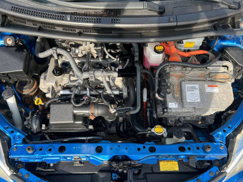 2012 Toyota Prius c Three