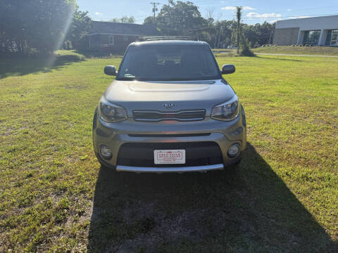 2017 Kia Soul +