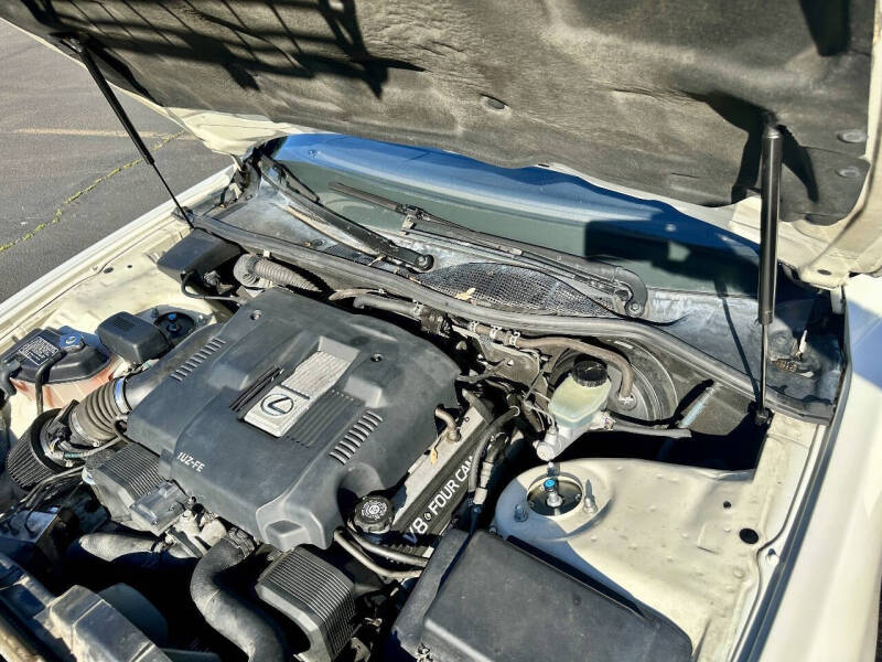 1997 Lexus LS 400