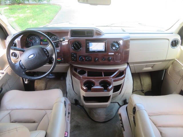 2013 Ford E-Series E-150