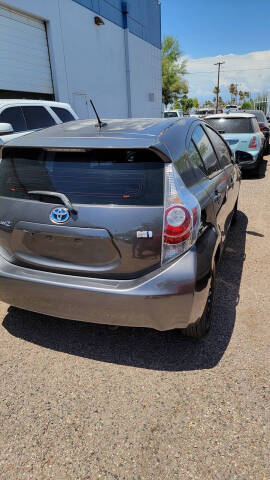 2014 Toyota Prius c Three