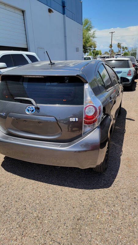 2014 Toyota Prius c Three