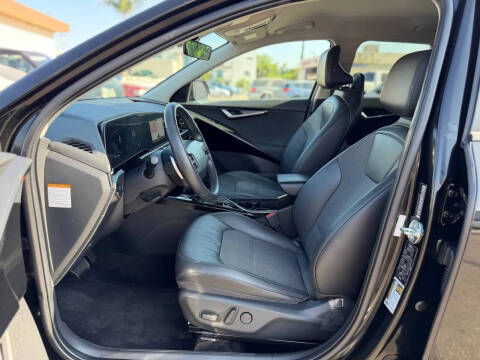 2023 Kia Niro