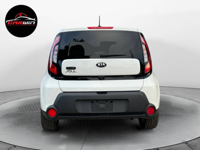 2015 Kia Soul +