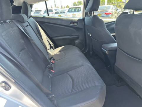 2016 Toyota Prius Two