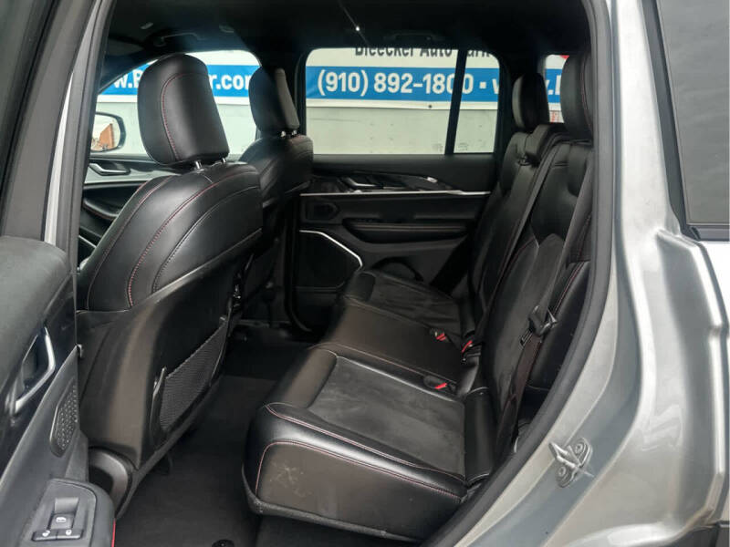 2022 Jeep Grand Cherokee Trailhawk