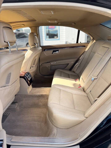 2012 Mercedes-Benz S-Class S 550 4MATIC