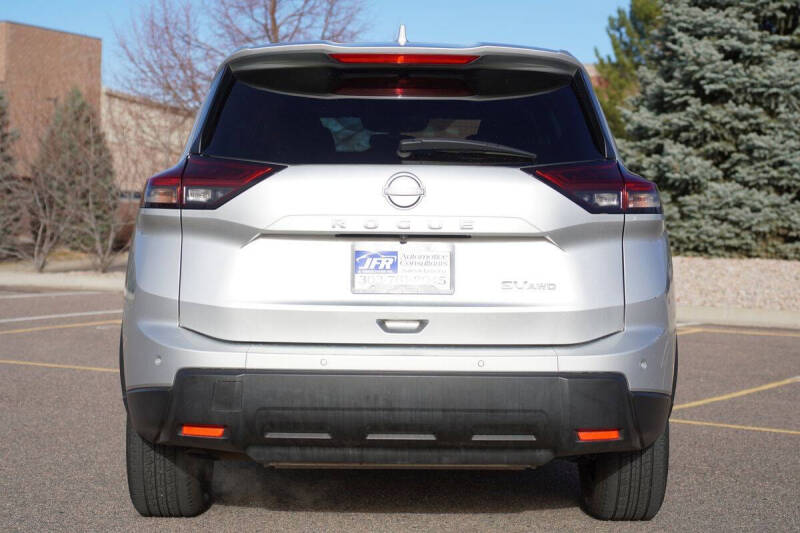 2024 Nissan Rogue SV