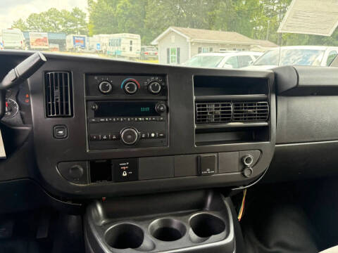 2017 Chevrolet Express 2500