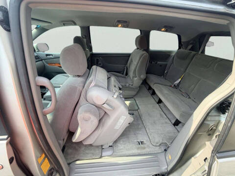 2008 Toyota Sienna XLE