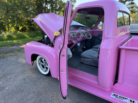 1953 Ford F-100