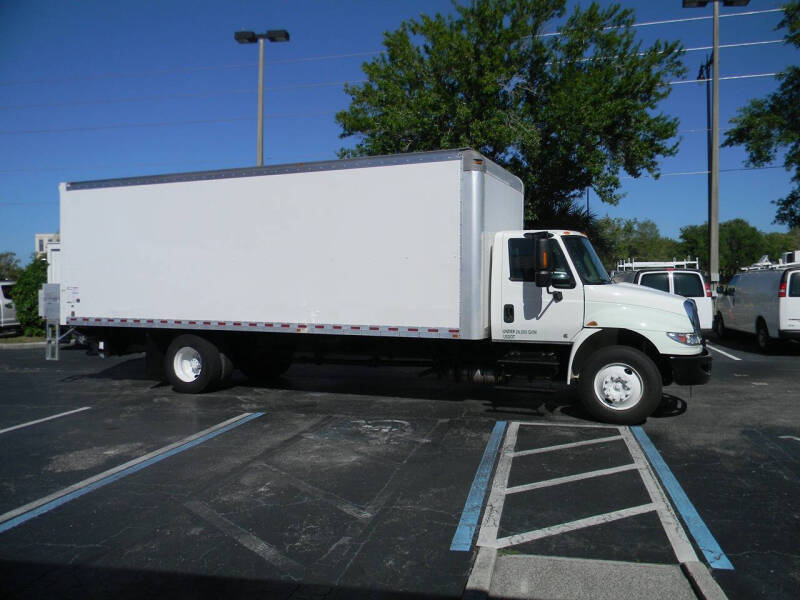 2019 International DuraStar 4300