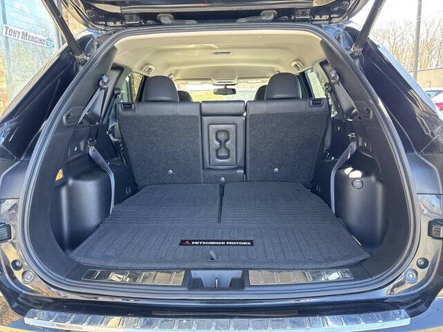 2022 Mitsubishi Outlander SEL