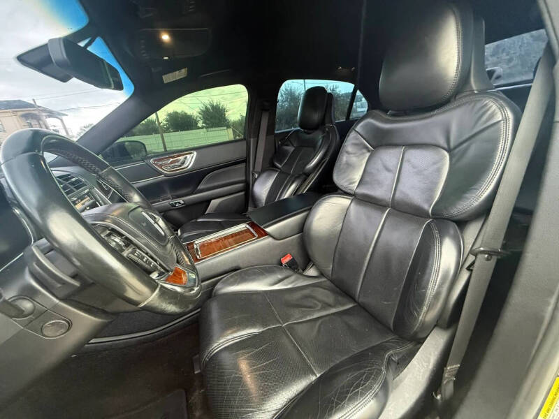2017 Lincoln Continental Reserve