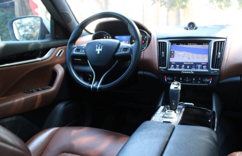 2020 Maserati Levante