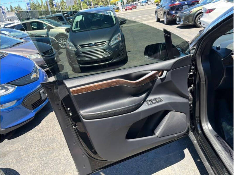 2017 Tesla Model X