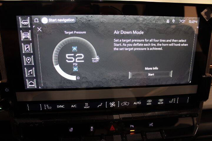 2025 GMC HUMMER EV 2X