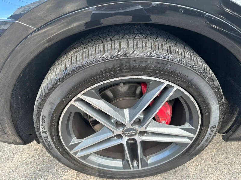 2018 Audi SQ5 3.0T quattro Premium Plus